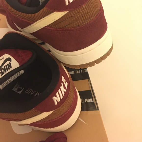 ❌SOLD❌Nike SB Dunk Low Corduroy Team Red Sz 9 🔥🔥 - Picture 3 of 7